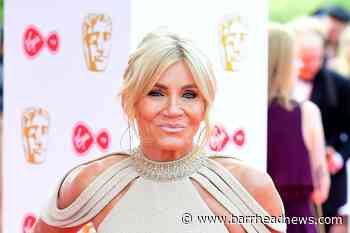 Michelle Collins 'devastated' following death of her mother - Barrhead News