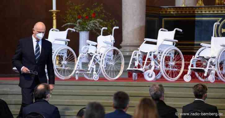 Gedenkgottesdienst für Opfer von Gewalttat im Oberlinhaus