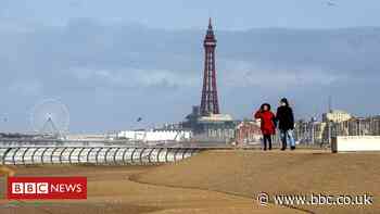 Covid: Blackpool to encourage more testing for visitors