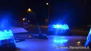 Ardea, si chiude in casa e minaccia di uccidere i figli piccoli con un coltello: arrestato - IlFaroOnline.it