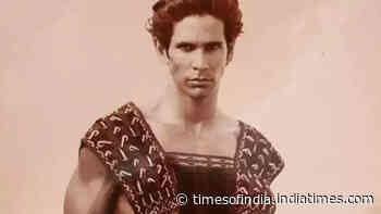 Fitness level of Milind Soman in this throwback picture from 1991 will blow your mind!