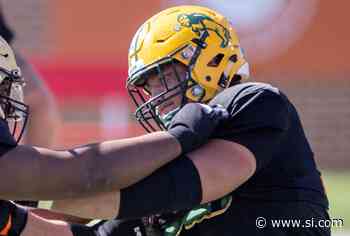 Who Is Dillon Radunz and Why Did The Titans Draft Him in Round 2? - Sports Illustrated