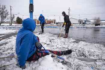 Texas lawmakers propose electricity market bailout after winter storm