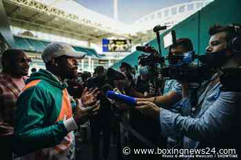 Mayweather reacts to Canelo saying he’d beat him in his prime