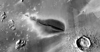 'Mysterious dark deposit' suggests Mars volcanoes could still be active     - CNET