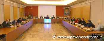 Erba: «Basta con gli inglesismi» Meglio usare italiano e dialetto - La Provincia di Como