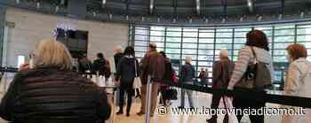 Villa Erba, sempre più vaccinazioni Ma si allunga l'attesa: «Oltre 2 ore» - La Provincia di Como