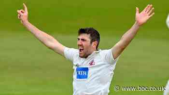 County Championship: Craig Overton stars as Somerset remain in control against Hampshire