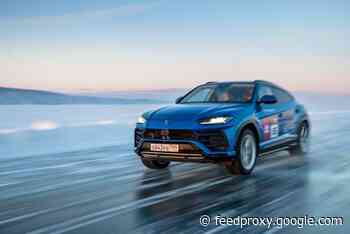 Lamborghini Urus sets new high speed record on ice (Video)