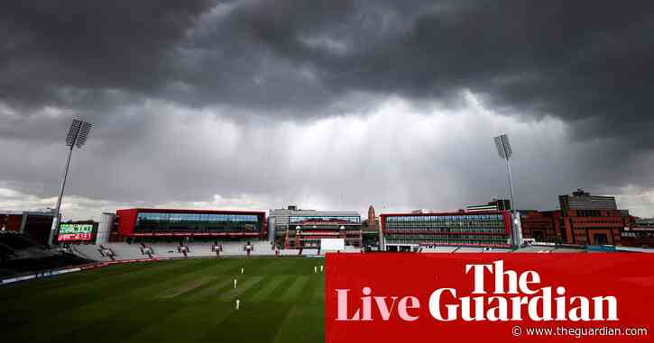 County cricket: Lancs v Glamorgan, Middlesex v Gloucestershire – live!