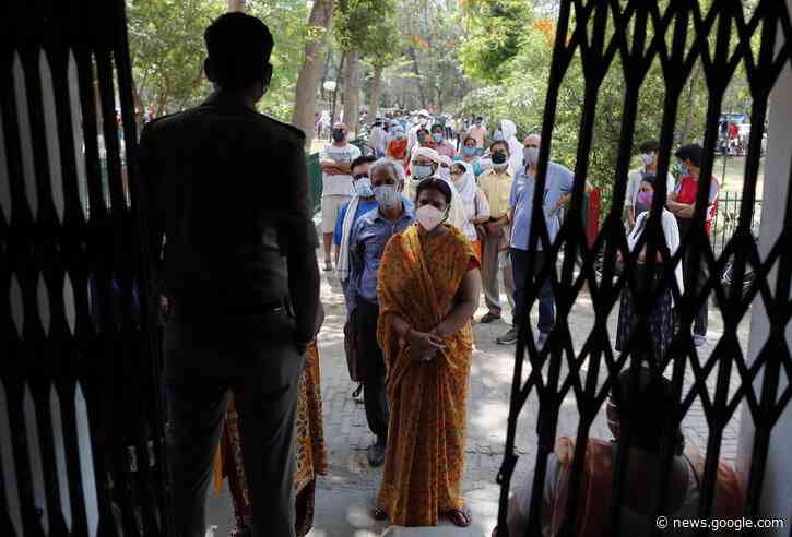 India's surge hits southern states, prompts more lockdowns - The Associated Press