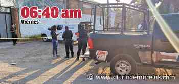 Tiran cadáver con manta al lado en Cuernavaca - Diario de Morelos