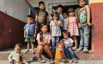 Entregan despensas a familias Jornaleras - El Sol de Cuernavaca