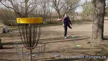 Disc golf enthusiasts hold event aiming to inspire girls and women to join the sport