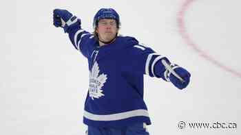 Leafs clinch 1st place in North Division with win over Canadiens
