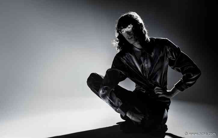 A.G. Cook announces remix album ‘Apple vs 7G’ featuring Charli XCX and Caroline Polachek
