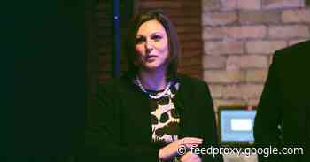 Apple hires former Cisco executive to lead its corporate communications