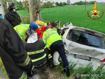 Tamponamento ad Appalto di Soliera: i Vigili del Fuoco estraggono una donna dalle lamiere - Voce di Carpi