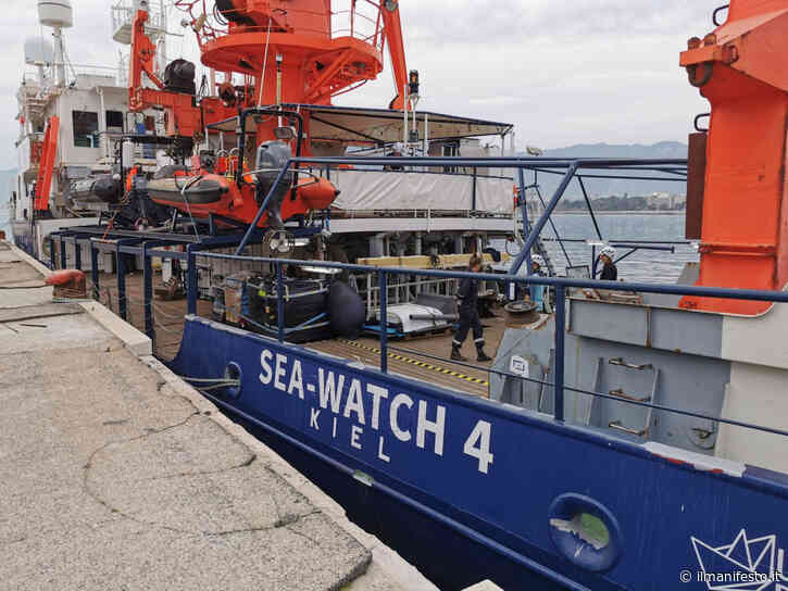 Ripristinato il fermo della Sea Watch 4 - Il Manifesto