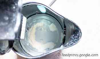 How to clean the inside of a kettle - using just baking soda