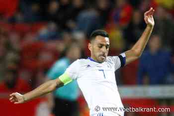 Spits van PSV verlaat selectie nadat zijn vrouw en kinderen thuis met vuurwapens bedreigd worden bij overval