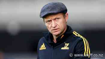 Tony Brown prepared to give up Highlanders head coaching role in 2022 after Japan duty shock - Stuff.co.nz