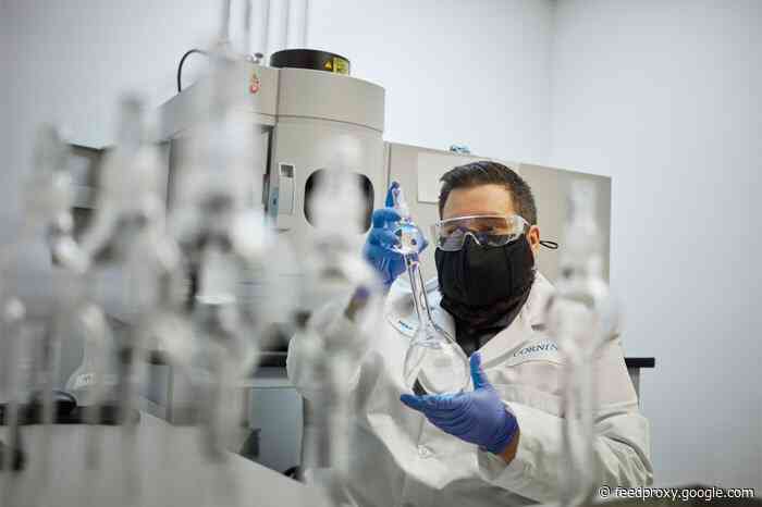 Apple is investing $45 million in Corning from its Advanced Manufacturing Fund