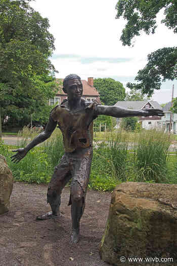 Newly-installed, heavy copper statue stolen from Jamestown park