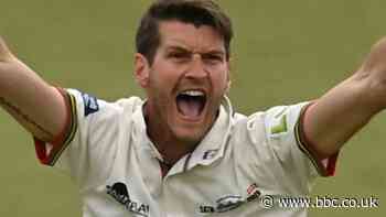 County Championship: Gloucestershire beat Middlesex by seven wickets