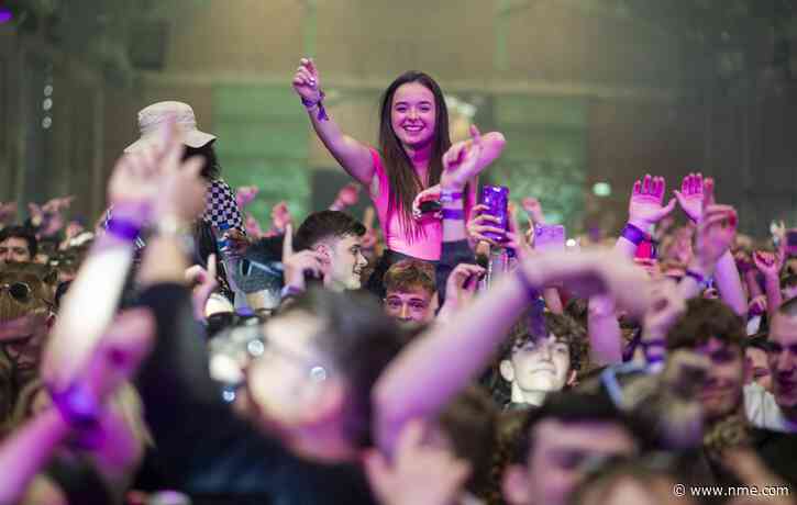 Night Time Industries Association asks why “hugs not clubs” in further COVID-19 lockdown easing
