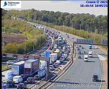 M6: Long delays due to overturned lorry near Preston
