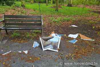 Foto-expo van kinderen krijgt bezoek van vandaal