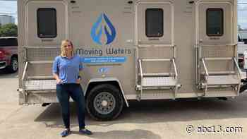 Moving Waters bringing weekly mobile showers, hygiene stations to Houston's Northwest Assistance Ministries - KTRK-TV