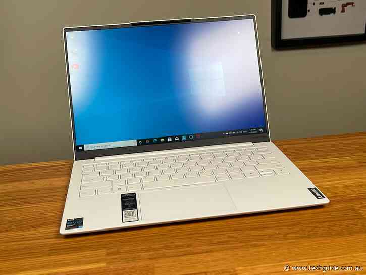 Lenovo Yoga Slim 7i Carbon 13-inch laptop review – looks and performance