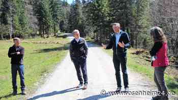 Gespräche für besseres Miteinander von Touristen und Almbauern im Litzldorfer Tal