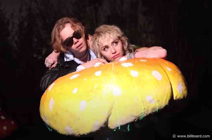 Five Burning Questions: The Kid LAROI and Miley Cyrus Hit the Top 10 With ‘Without You’