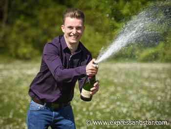 Dudley security guard wins £250,000 on National Lottery scratchcard - expressandstar.com