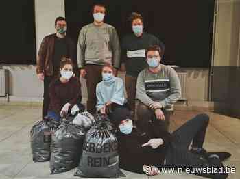 Warme voeten voor daklozen dankzij jeugdraad - Het Nieuwsblad