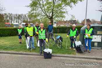 Zwerfvuilactie KWB goed voor elf volle zakken afval