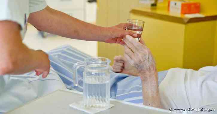 Pflegeverbände: Reformen und bessere Rahmenbedingungen