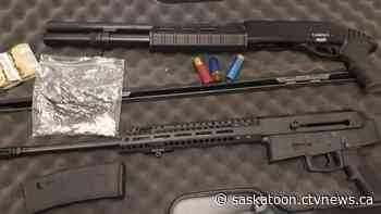 Suspected drug dealers found in Vanscoy backyard after grid road pursuit: Saskatoon police