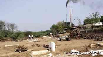Gujarat: Crematorium staffers will be considered Corona Warriors, says govt - India Today