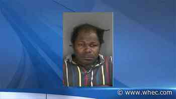 Police: Albion man stabs 17-year-old, injures woman trying to protect teenager