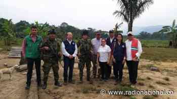 Fueron liberados los dos militares retenidos por campesinos en La Macarena - http://www.radionacional.co/