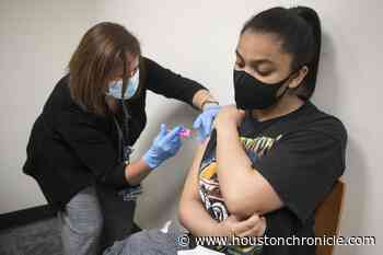Houston teens line up as CDC approves COVID shots for 12-15 year olds - Houston Chronicle