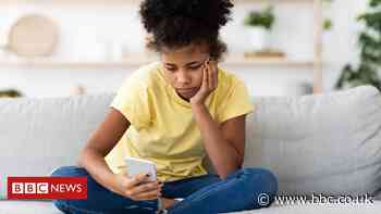 Government lays out plans to protect users online
