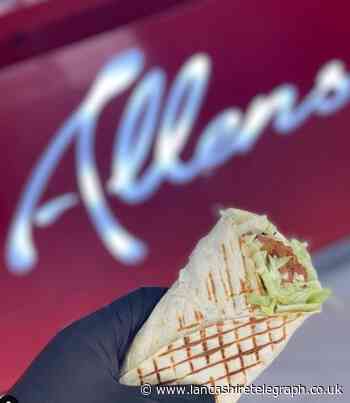 Former Blackburn boxer opens new fried chicken takeaway
