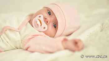 Would-be dad wins test to determine if Tinder connection resulted in 'beautiful baby'