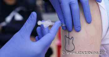 Younger teens start receiving COVID-19 vaccine in Minnesota