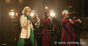 St. Vincent Flirts With Autobiography and the Sounds of the ’70s